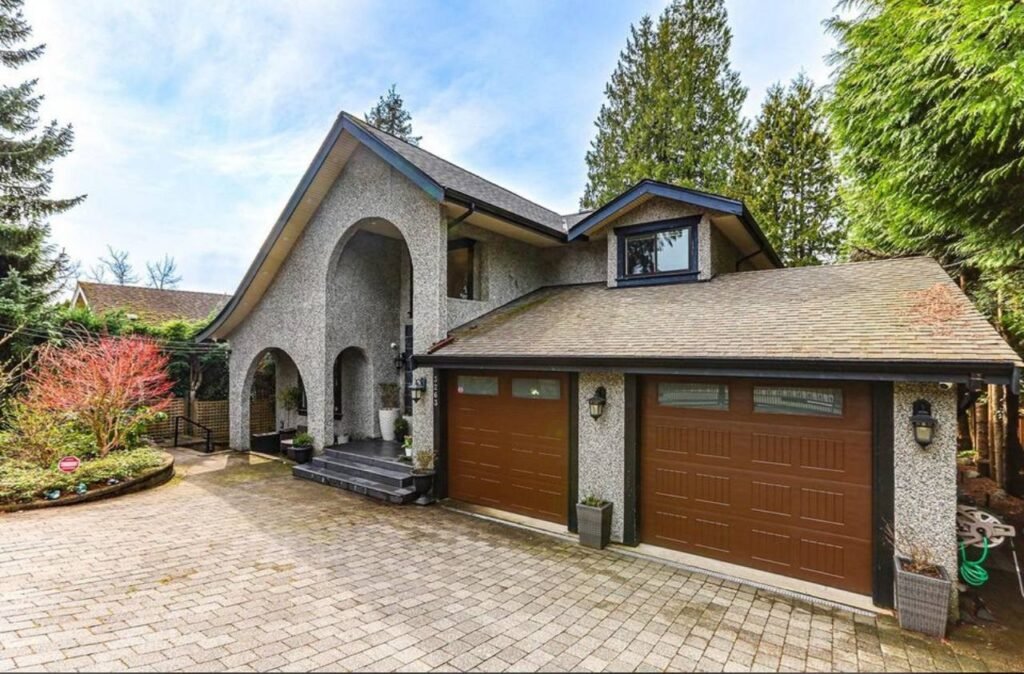 واحد نوساز دوخوابه در وست ونکوور – اجاره ماهانه ۲۳۸۰ دلار