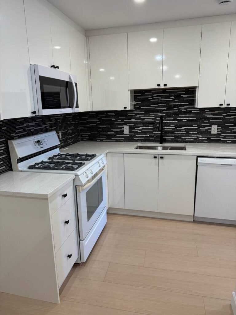 اجاره واحد دوخوابه در غربی وینکوفر